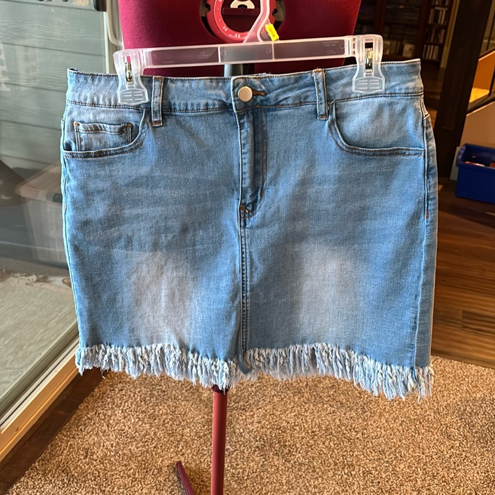 Light Blue Frayed Hem Denim Skirt